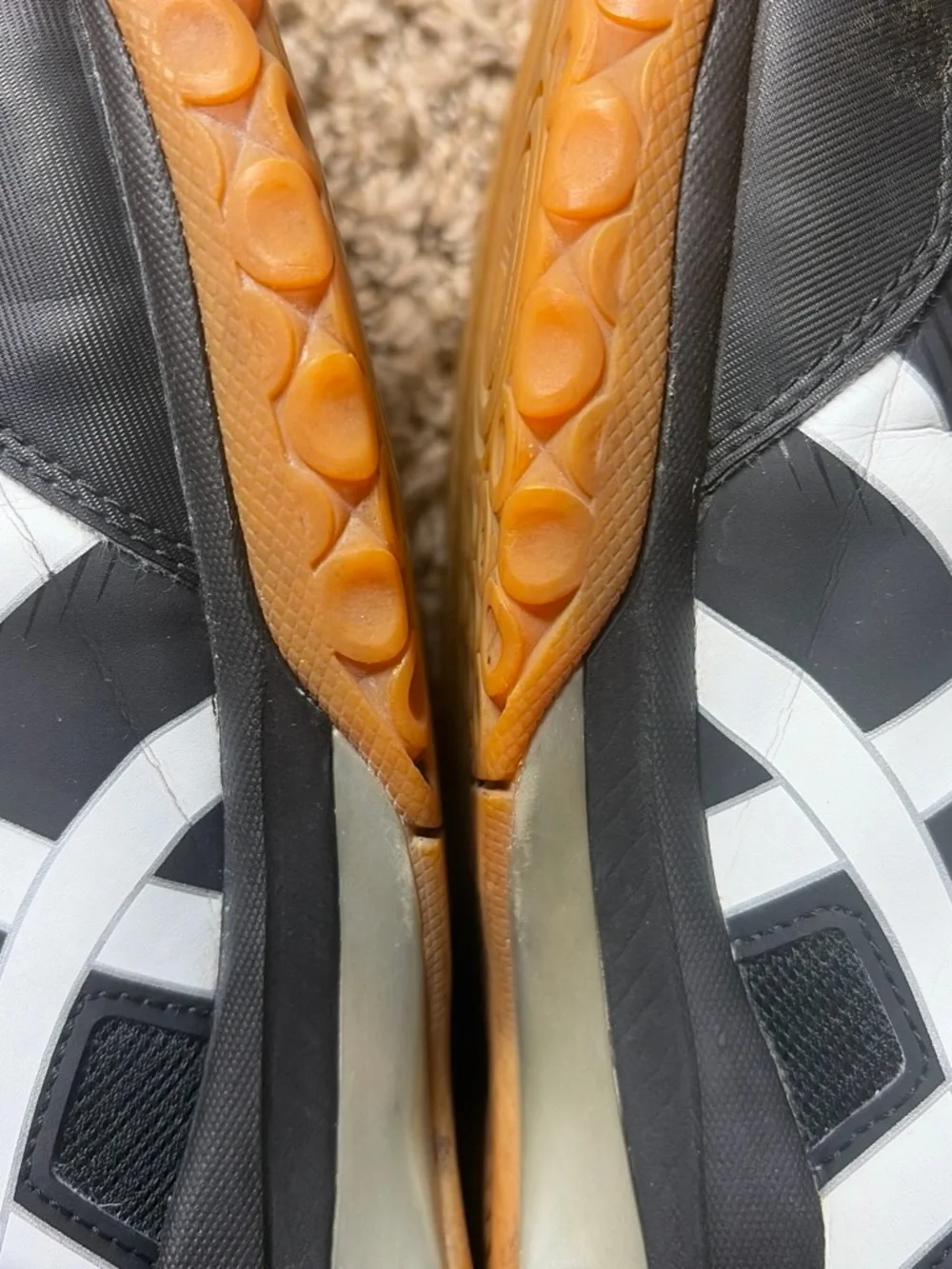 ASICS Gel-Rocket Men’s Size 14 Black White Gum Indoor Volleyball Shoes 1071A030